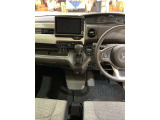 フロントガラスも広く視界が良くて運転しやすいです!!