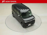 両側パワースライドドア付きだから、狭い駐車スペースなどでの乗り降りラクラク♪小さなお子さまのいるご家庭には嬉しい装備です。