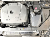 ご納車前に、店舗に併設された整備工場にて点検整備を行います。ボルボ車を熟知したテクニシャンが、ディーラーならではの安心感をご提供致します。