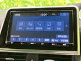多彩な機能が搭載されたモニター。車両情報や設定変更など、様々な操作を簡単に行えます。使いやすさを追求したインターフェースです。