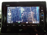 ホンダ純正ナビなのでダッシュボードにスッキリと収まっています。ナビの案内があれば土地勘の無い所でも道に迷わず安心!見知らぬ土地へのドライブも一層楽しくなります!