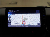 純正9インチHondaCONNECTナビ(LXU-242NBi)&バックカメラが装備されているので、普段の使い勝手もロングドライブも快適です。