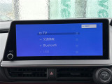 【Bluetooth】ナビゲーションと携帯電話/スマートフォンをBluetooth接続することができます。接続するとハンズフリーで使用することができるので、とても便利です。