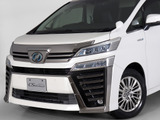 ★展示前点検実施★特殊な機材も用いて、前車点検を実施しております!