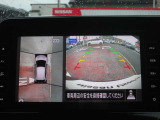 アラウンドビューモニター(車両を上から見たように表示)装着で車庫入れをサポート