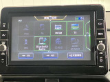 高性能で使いやすい日産純正ナビゲーションです。フルセグTVも鑑賞出来るしBluetooth機能付なのでお手持ちの携帯電話でハンドフリー通話も出来ます。