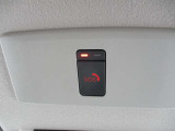 日産コネクトS0S装備されてます。(SOSコール使用するには申し込みが必要です。)