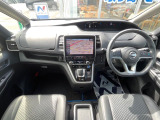 セレナ 1.2 e-POWER ハイウェイスターV 