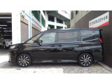 【トヨタ認定中古車】まるごとクリ-ニング(見えない所まで徹底洗浄)、車両検査証明書(車の状態を徹底検査)、ロングラン保証(買ってからも安心!)、3つの安心をセットにしたトヨタ販売店の中古車ブランドです