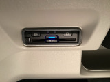 ビルトインタイプの【ETC】で見た目もスッキリ。高速道路の利用にとても便利です。