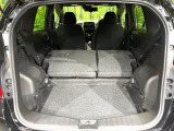 普段のお買い物や通勤、送迎等に十分な荷室スペースを確保しております。セカンドシートを倒すと、大きな荷物の積載も可能です♪