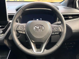 インテリアに合わせたデザインのステアリングは、運転される方のことも考え、運転しやすい形状、大きさです。是非一度、実際に触ってお確かめください。