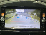 バックカメラが装着されています。ガイド機能付きなので後方の距離もつかみやすくなっています