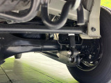 お車を安心してお乗りいただく為には、足回りの定期点検が欠かせません。サービスサポート(有償保証)では無料点検もご提供しており、安心のカーライフをお過ごしいただけるサポート体制が整っています。
