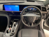 YouTubeにお車の紹介動画を掲載しております。画像ではわかりにくい細かなところまでご紹介♪ご視聴用URLはお問い合わせください。