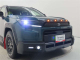 高輝度で点灯速度が速く、しかも消費電力の少ないLEDヘッドライトが装備されています!LEDの明るい光が走行中の視界の確保をサポートして、夜のドライブがより楽しく安全に運転できます♪