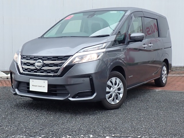 セレナ 2.0 XV 