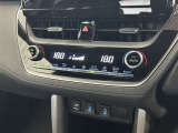 オートエアコンは温度を設定するだけで、自動で風量などを設定してくれます。運転しながら操作も必要ないので、安全性も向上します。