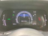 視認性の高いメーター類で、運転状況を的確に把握できます。必要な情報を一目で確認できるので、安全運転をサポートします。