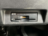 ETCを装備。これで高速道路の料金所もノーストレス。ノンストップで通過します。