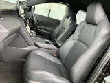 運転しやすい配置のメーター類と操作系が、快適な運転をサポート。見やすく、操作しやすいデザインが、安全運転に貢献します。機能性も考慮されています。
