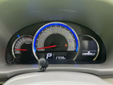 視認性の高いメーターで、運転に必要な情報をしっかり確認できます。すっきりとしたデザインで、運転に集中できる空間を実現しています。