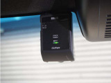◆ドライブレコーダー◆映像・音声などを記録する自動車用の装置です。 もしもの事故の際の記録はもちろん、旅行の際の思い出としてドライブの映像を楽しむことができます。