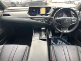 ES 300h Fスポーツ 