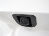 バックカメラが付いているので後方確認が非常にしやすいです。今や運転初心者も熟練者も必須装備!ついていて損はないですね♪