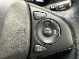 【アダプティブクルーズコントロール】高速道路での長距離走行が楽に!!自動で速度を保つクルーズコントロールが、衝突軽減システムと連携し、前方の車両を感知して車間を保つように速度調節してくれます!!