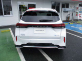 万が一のトラブルにも、全国の3000ケ所の日産サービス工場で修理可能!!年間走行距離無制限、バッテリーも保証対象です!