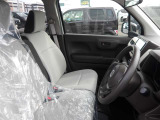 お車は一生の内にそう何度も買いなおされるものではありません。なので後悔の無いお車選びとカーライフ私たちケイスマイルにサポートさせて下さい!