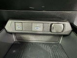 シガーソケット用の充電器が使用可能です!