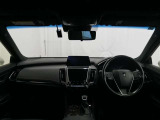 見通しのよいすっきりとした視界で、誰でも運転しやすいです。運転のしやすさは疲れにくさにも繋がりますよ♪