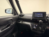 【メーカー認定の品質】本当におすすめできる品質を保持した、マツダ車のみに与えられる 「マツダ認定U-Car」。マツダ車のプロが責任をもって整備し、安心の保証をお付けしてご提供する中古車です。