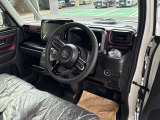 全方位モニター付メモリーナビゲーション スズキコネクト対応通信機装着車 フルセグTV 2WD 届出済未使用車 両側電動スライドドア パドルシフト 新品フロアマット