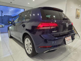 鮮やかなテールランプと一目でVWとわかる後ろ姿です!