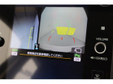バックカメラ&サイドビューモニター画像です。駐車目安のラインも表示され運転に不慣れな方も安心です