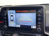 バックモニター付なので後退時に後方が見えるので安心。 車は構造上、死角がたくさんなので万が一を考えると必須ですね。 あくまで補助の為の装備、バックは目視で確認する事が重要ですよ。