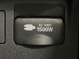【1500Wアクセサリーコンセント】消費電力1500Wまでの家電が使えます。キャンプやスポーツ・アウトドアでのアクティビティはもちろん、災害・停電の際に大活躍♪