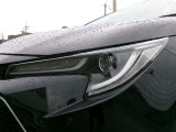 LEDヘッドライトで、明るさはもちろん省エネで環境にもやさしく、夜間の走行や悪天候でも安心です。しかも長寿命!