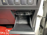 当店は全車WAKO's社製エンジンオイルを使用しております!納車前整備では、必ずエンジンオイル、オイルエレメントの交換をしております!