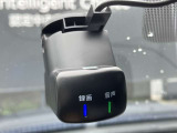 ドライブレコーダーは運転時はもちろんのこと、駐車場内でエンジンを切っている時でも当たった振動を元に電源が自動で入るので当て逃げ防止にもなります。