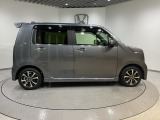 弊社は車両販売価格に、整備代金が含まれております。納車時までにホンダの整備士がしっかりと点検整備をさせていただいておりますので、安心してお買い求めいただけます。