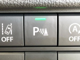 【クリアランスソナー】バンパーに付いたセンサーが障害物を検知!一定の距離に近づくとアラートで教えてくれます♪狭い駐車スペースや車庫入れ時も安心ですね☆