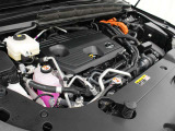 A25A-FXS型 2487cc直列4気筒DOHCエンジン+ハイブリッドシステム搭載、駆動形式は4WDです。