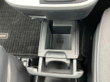 ドリンクホルダーがあります。