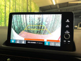 【メーカー純正ナビ】インテリアに溶け込むスタイリッシュな「専用設計」メーカーナビを装備♪視認性や操作性など基本性能にも優れ、より上質なカーライフをお楽しみいただけます。