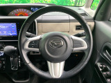 【純正革巻きステアリング】上質な革を使用することで、手にしっかり馴染みとても運転しやすいハンドルです♪