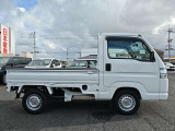 4WD/5MT/ナビ/TV/キーレス/エアコン/パワステ/エアバッグ/CD/DVD/Bluetooth/作業灯/フロアマット